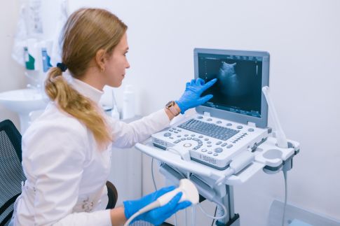 Examen de radiologie de l'appareil urinaire à Brest